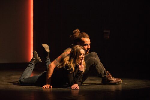 Photo prise lors de la Première Médiatique à Montréal au Club Soda le 29 mai dernier. Crédit: Hugo B. Lefort