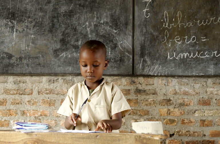 12 millions d'enfants à risque de ne jamais aller à l'école - Pieuvre.ca